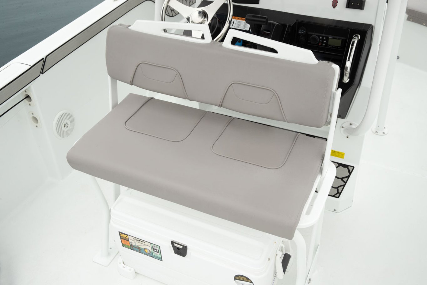 2025 Wellcraft Fisherman 202 Jet Black