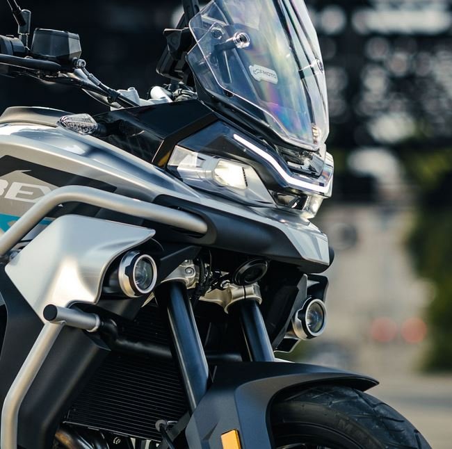 2024 CFMOTO Adventure IBEX 800 S Nebula Black GREAT FEATURES AND REVIEWS CASH PRICED $9999 PLUS HST