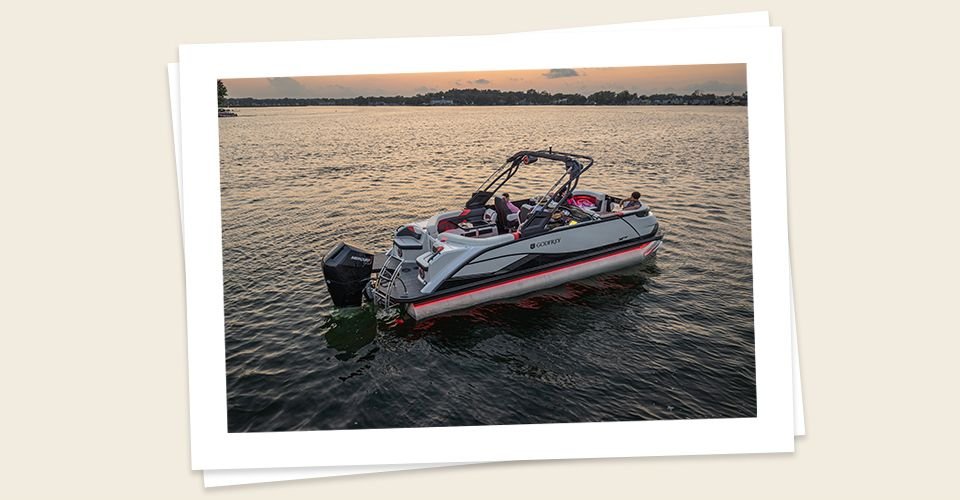 2026 Godfrey XP 2700