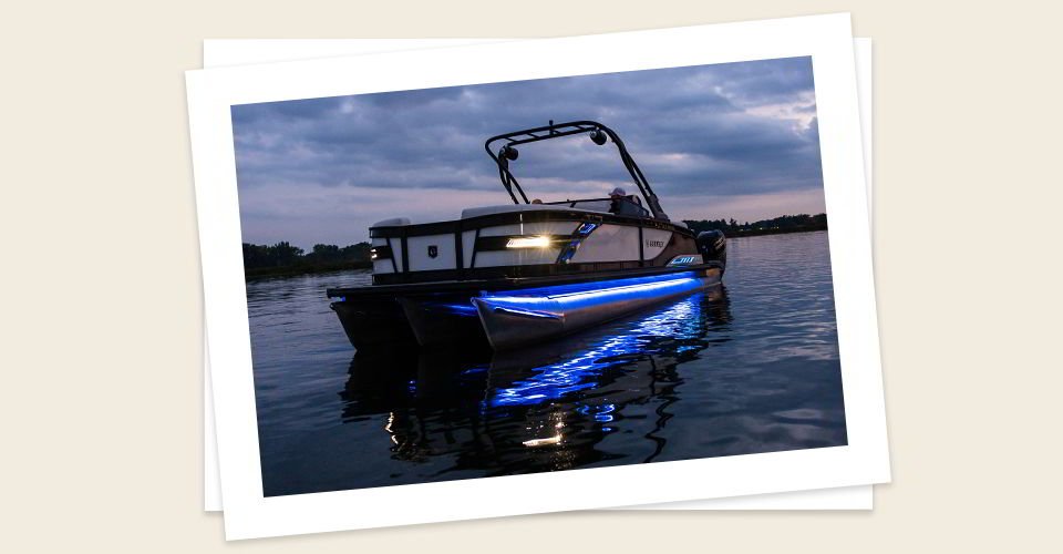 2026 Godfrey Sanpan 2500 SFLW