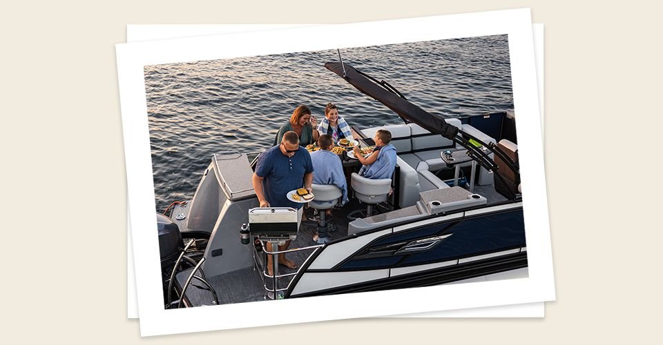 2026 Godfrey AquaPatio 275 CBE