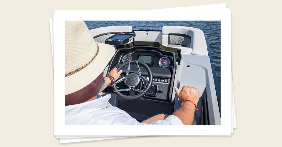 2026 Godfrey AquaPatio 235 DFLC