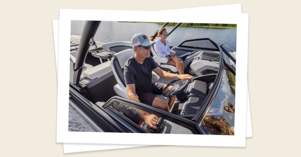 2026 Godfrey AquaPatio 235 SBW