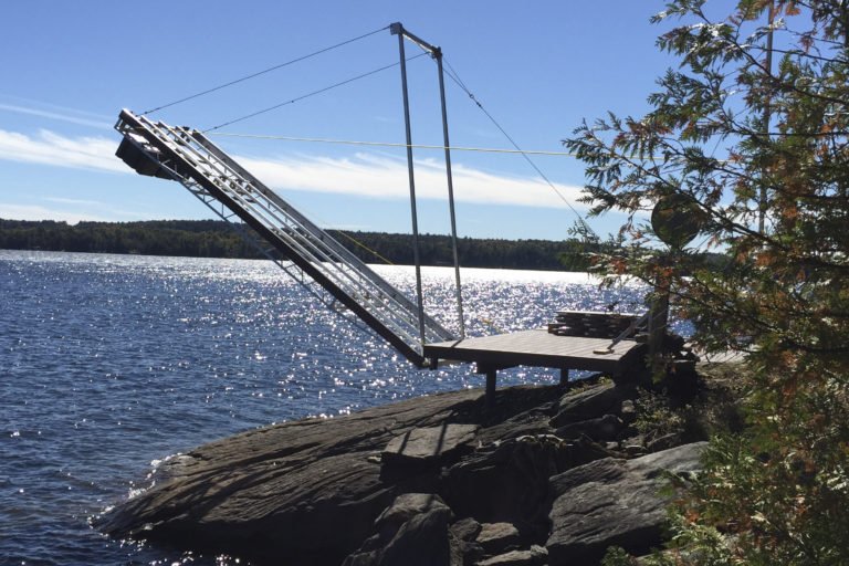 R & J Machine Dock Ramps