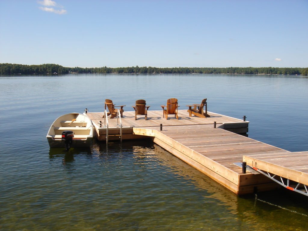 R & J Machine Steel Tube Floating & Commercial Dock Systems