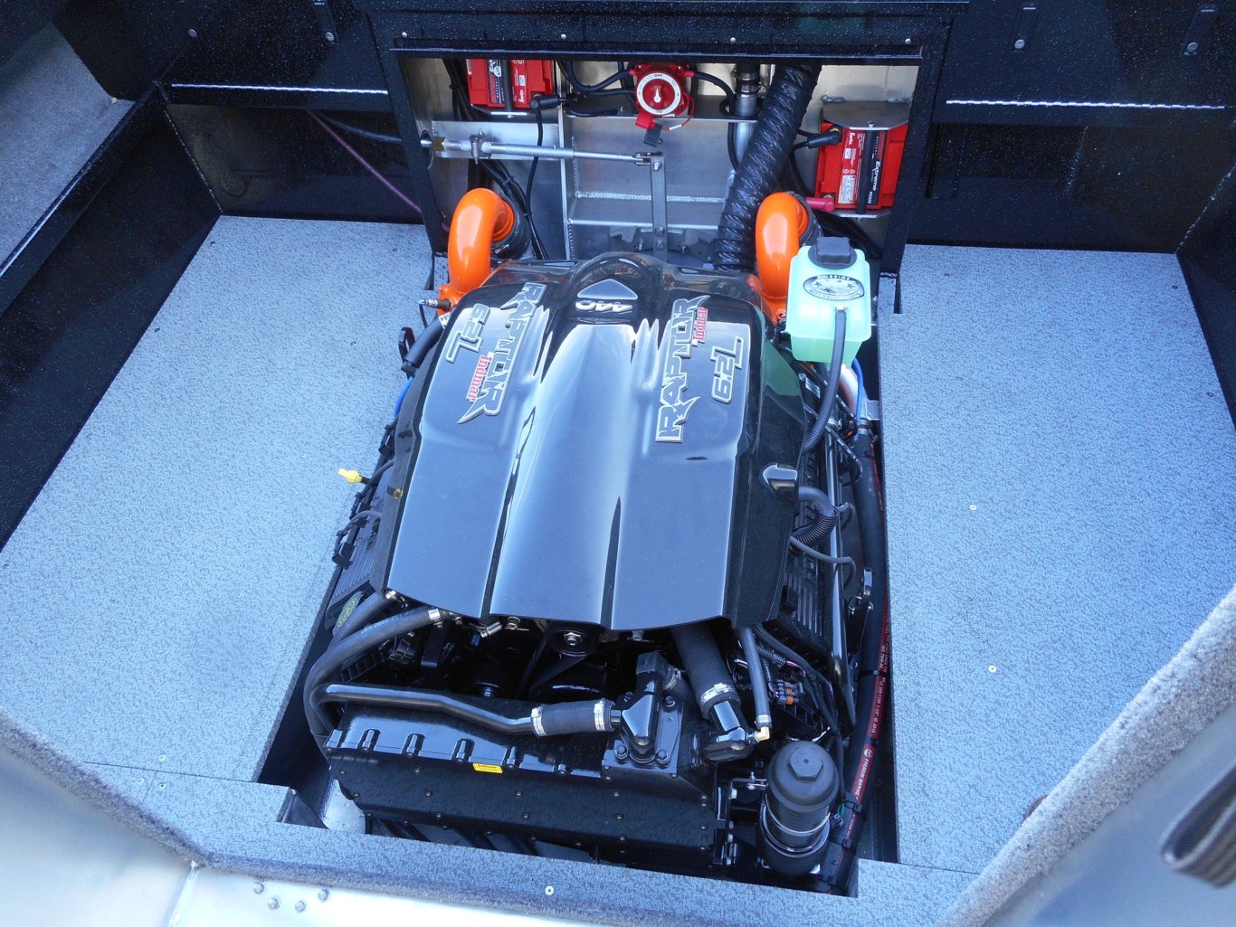 2025 North River COMMANDER