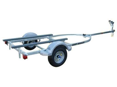 Lund SSV 18 Dual Console Boat Package