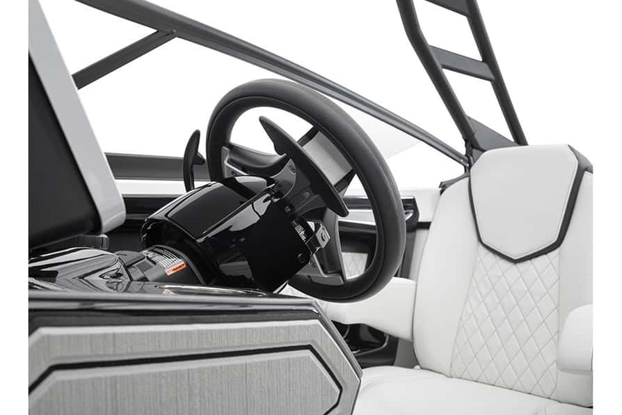 2026 Yamaha 252SD Black