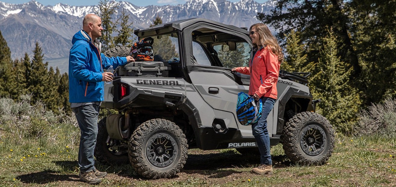 2026 Polaris® GENERAL 1000 Premium Zenith Blue
