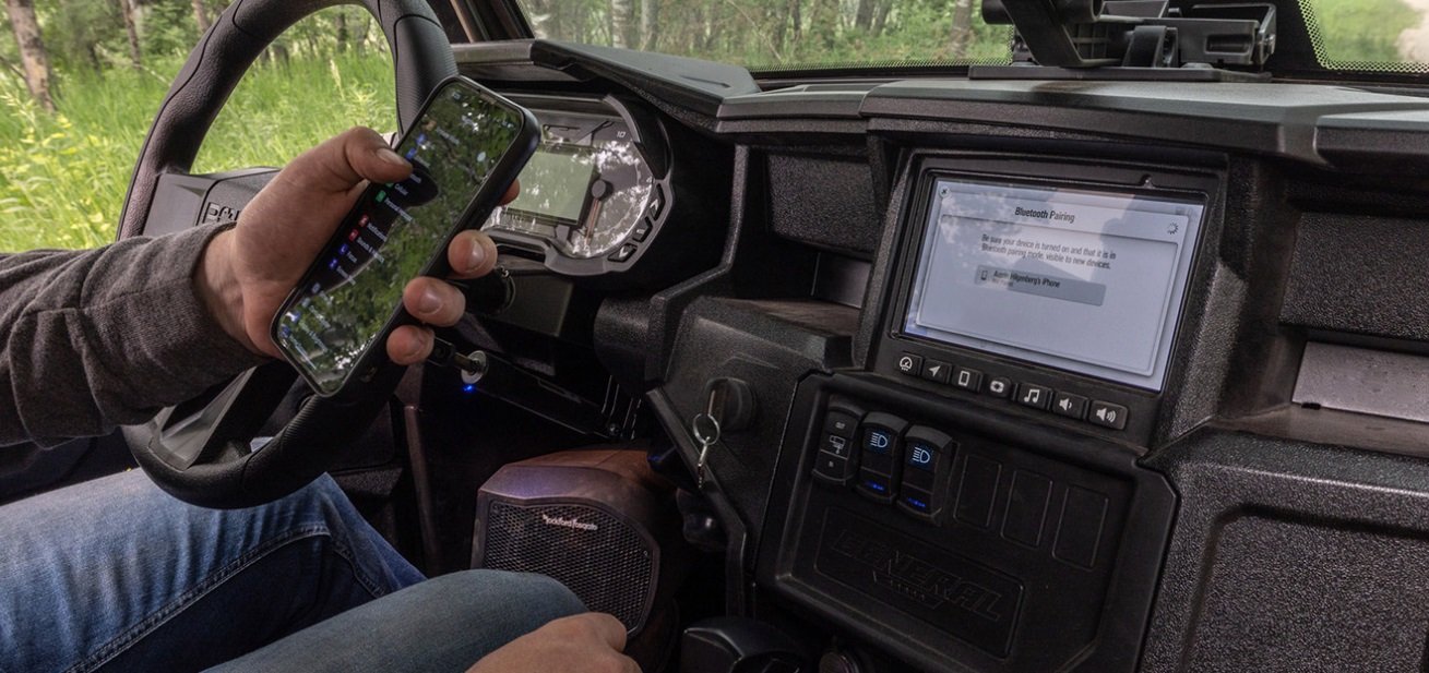 2026 Polaris® GENERAL XP 1000 Ultimate 2 Seat Super Graphite