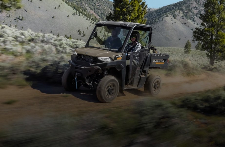 2027 Polaris® RANGER CREW 600 Premium 4 Seat Desert Sand