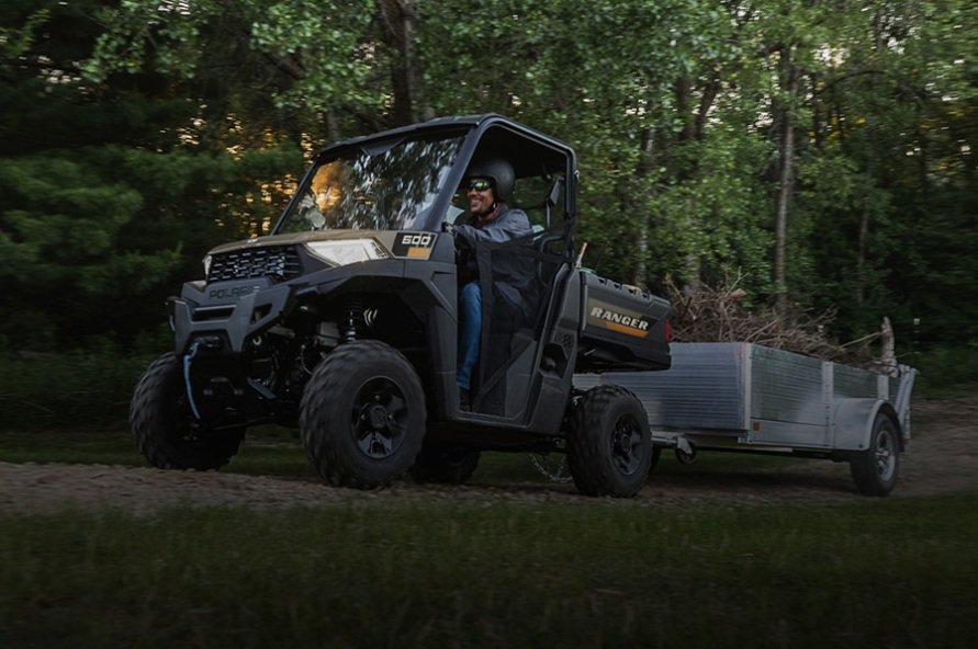 2027 Polaris® RANGER CREW 600 Premium 4 Seat Desert Sand