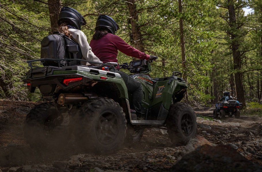 2027 Polaris® SPORTSMAN Touring 600 Premium Treeline Green Metallic