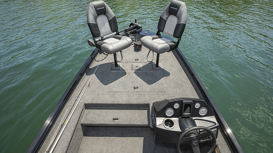 Crestliner 1700 RIDGE White exterior
