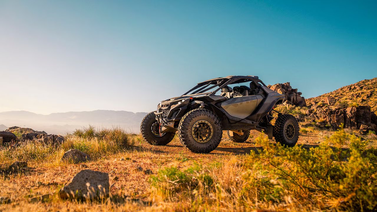 2026 Can Am Maverick R X rs Triple Black
