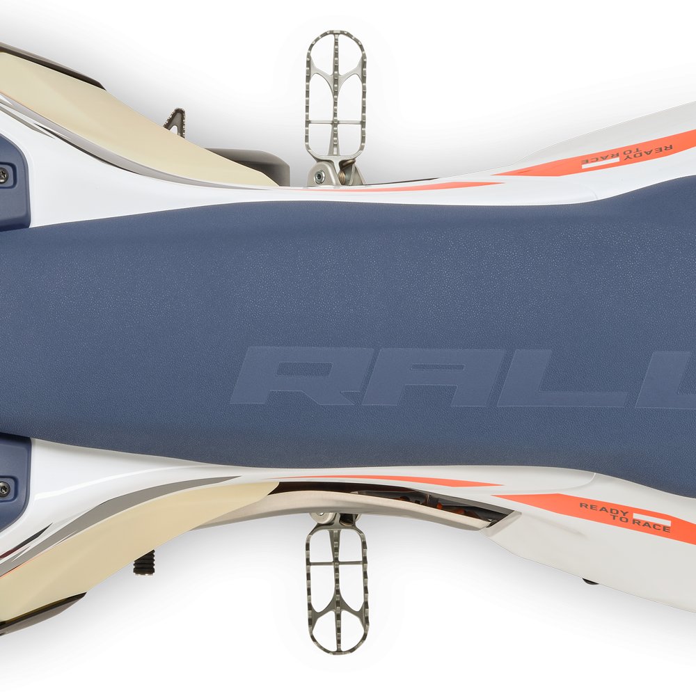 2027 KTM 690 RALLY