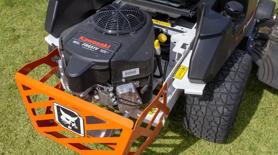 Bobcat ZT2000 42 Deck Zero Turn Mower