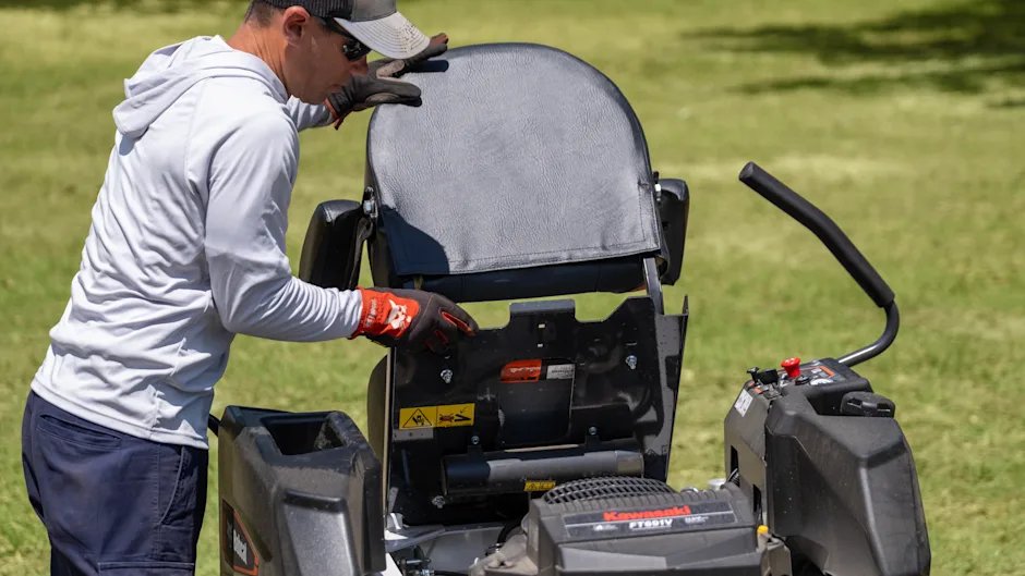 Bobcat ZT3000 48 Deck Zero Turn Mower