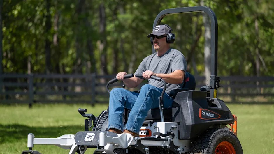 Bobcat ZT6000 52” Deck Zero Turn Mower