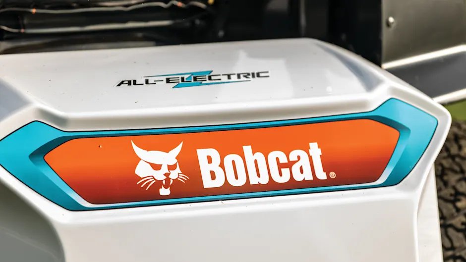 Bobcat ZT6000e 52” Deck Zero Turn Mower
