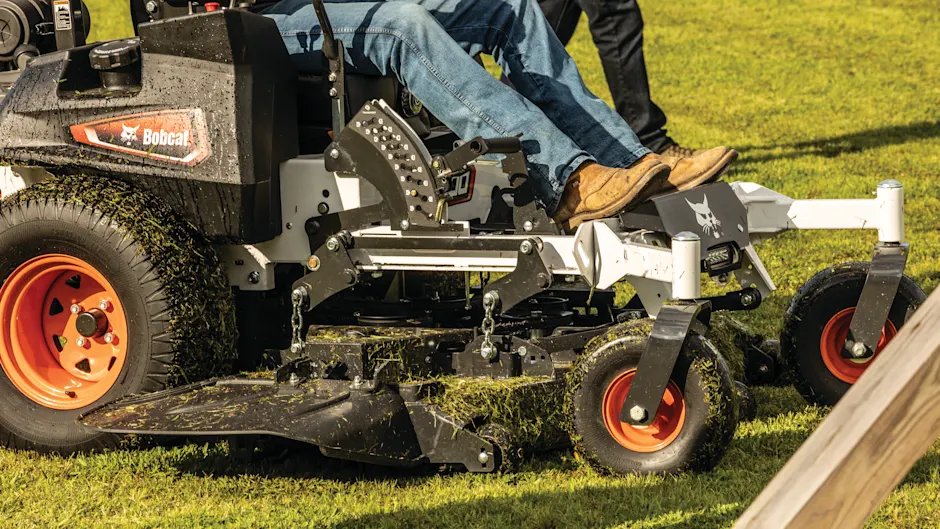 Bobcat ZT7000 61” Deck Zero Turn Mower