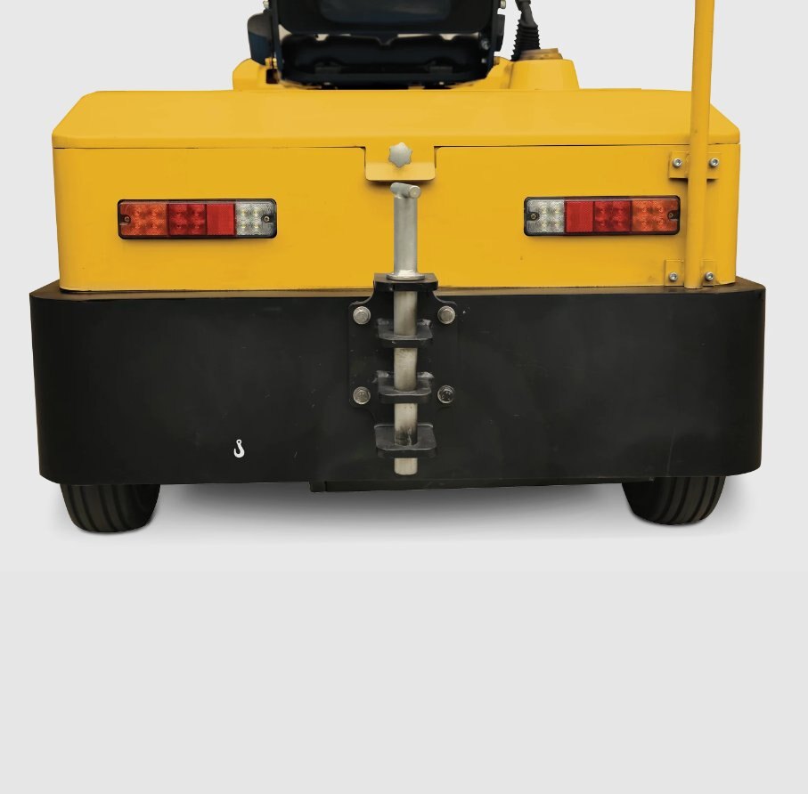 Yale Seated Electric Tow Tractor