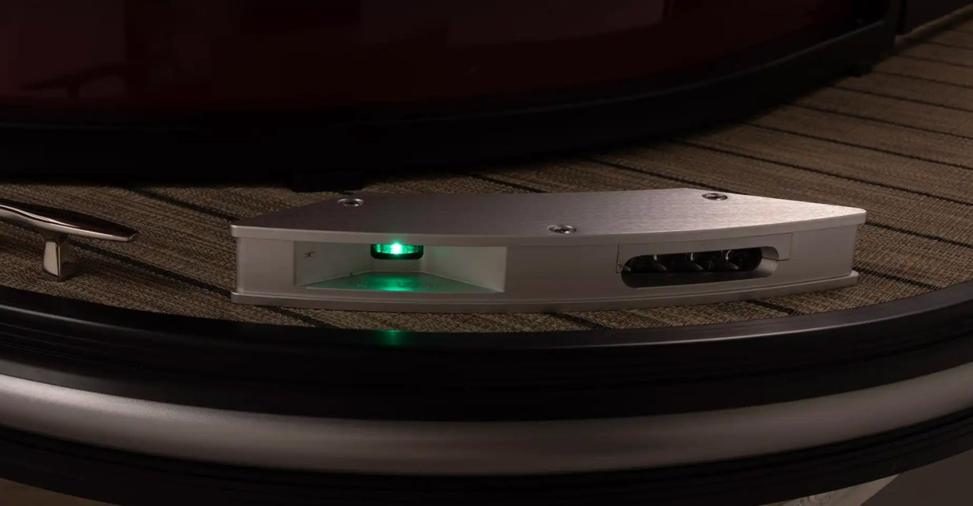 2026 G3 Boats Fusion 322 RC Wineberry