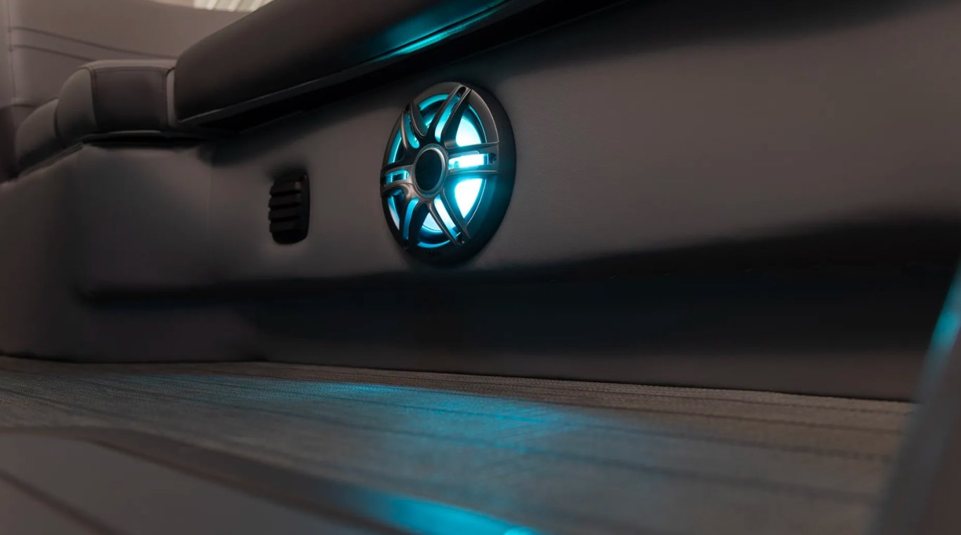 2026 G3 Boats Fusion 322 SS Indigo Blue