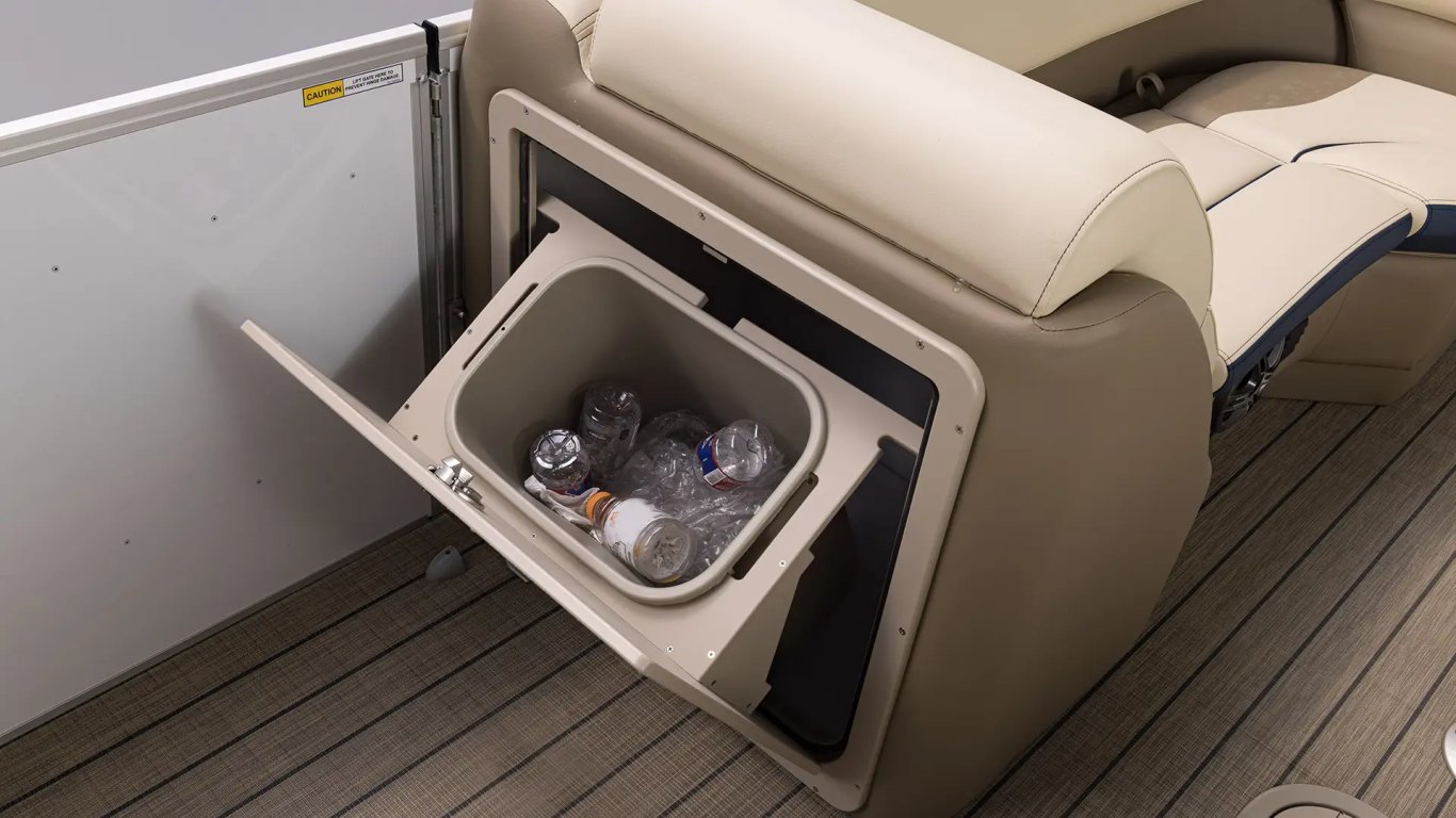 2026 SunCatcher Select 322RC White