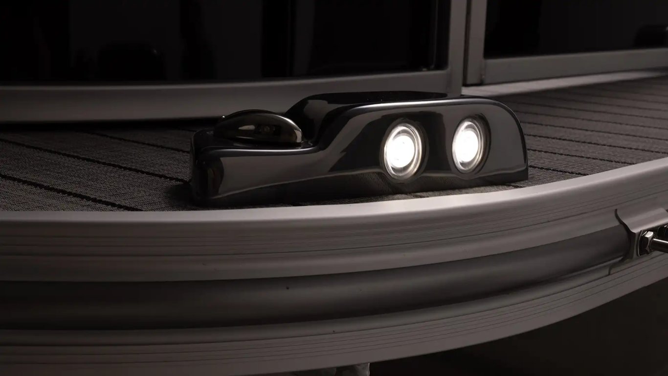 2026 SunCatcher Select 322SL White