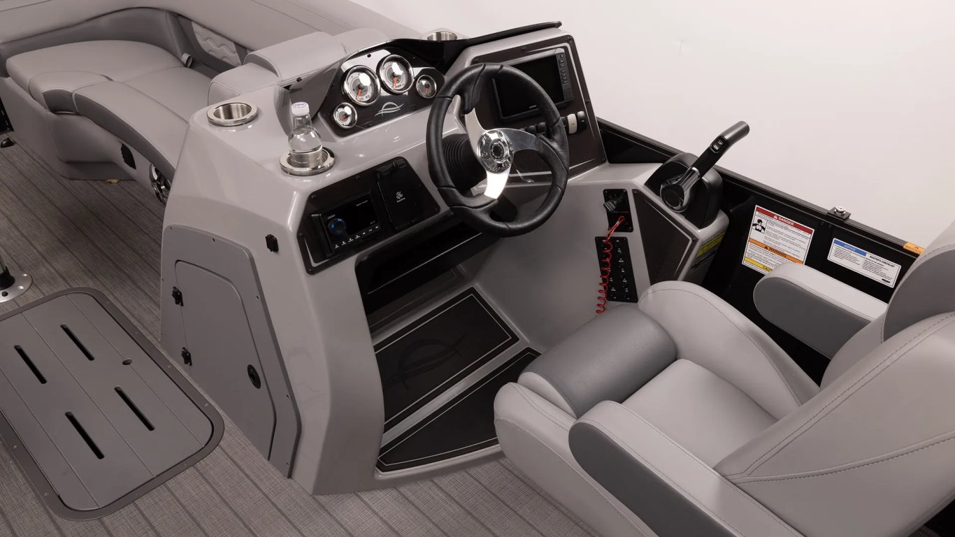 2026 SunCatcher Fusion 322SS Indigo