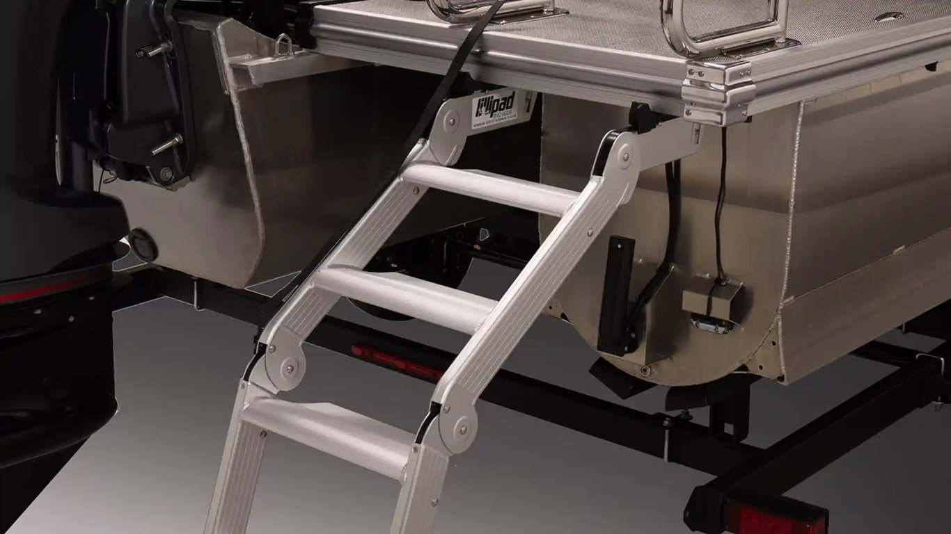 2026 SunCatcher Elite 322RC Indigo