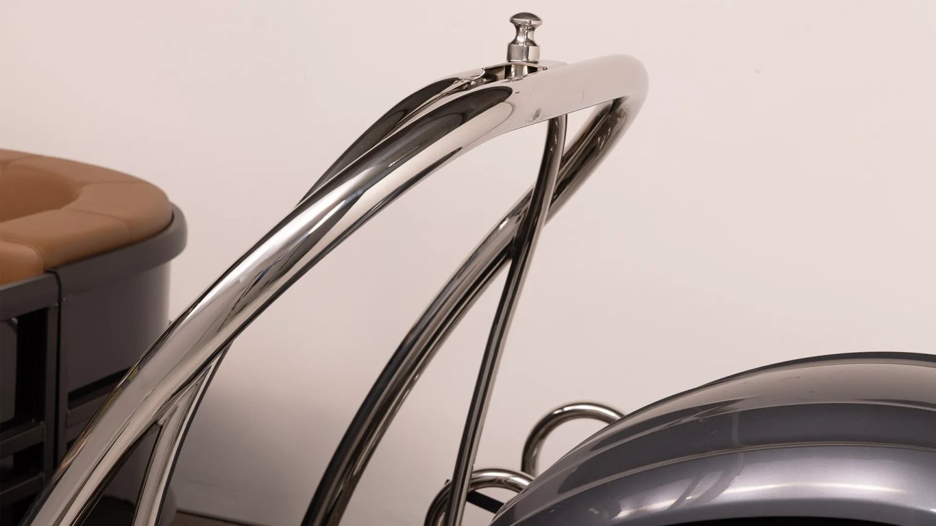 2026 SunCatcher Diamond Elite 324SS Blackout