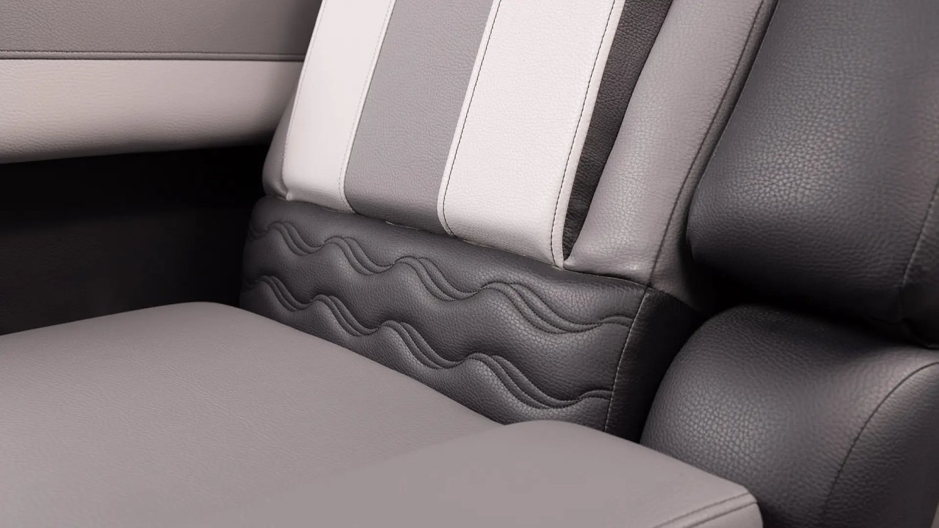 2026 SunCatcher Elite 326RC Blue