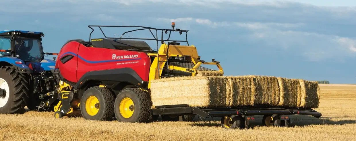 New Holland BigBaler High Density Large Square Balers BigBaler 340 High Density CropCutter® Rotor Cutter