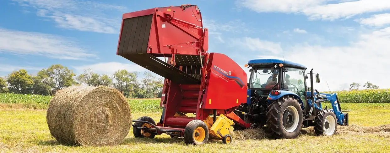 New Holland Roll Belt™ Round Balers 560