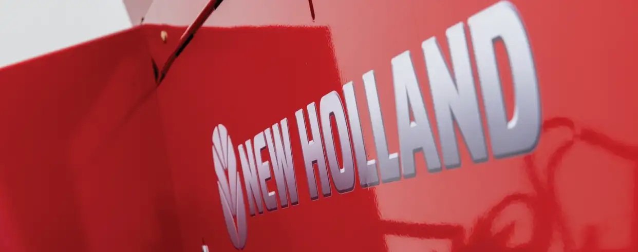 New Holland Hayliner® Small Square Balers Hayliner® 275