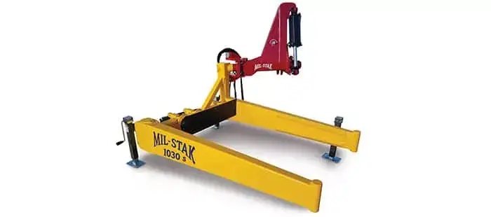 New Holland Stackcruiser® Self Propelled Bale Wagons Stackcruiser® 105