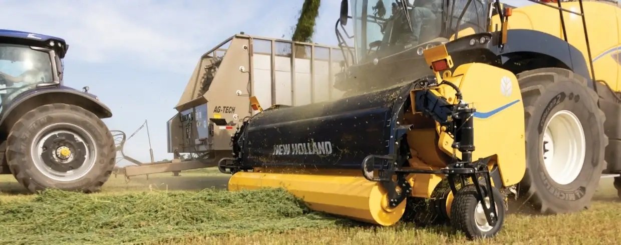 New Holland FR Forage Cruiser SP Forage Harvesters FR780