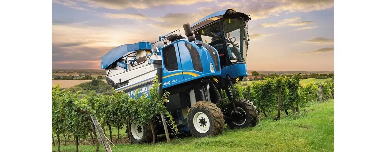 New Holland Braud High Capacity Grape Harvesters Braud 9070M