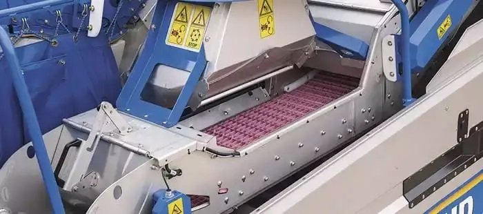 New Holland Braud High Capacity Grape Harvesters Braud 9070M