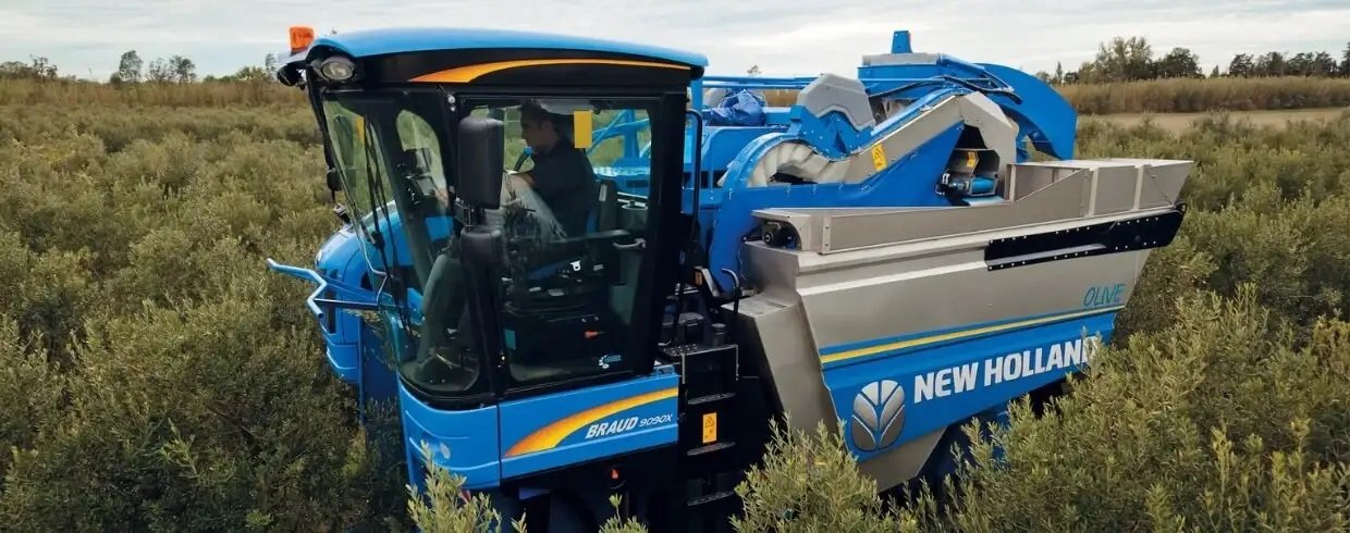 New Holland Braud 9090X Olive Harvester Braud 9090X Olive Side Conveyor