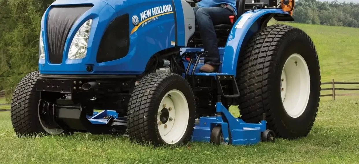 New Holland Mid Mount Finish Mowers 366GMS