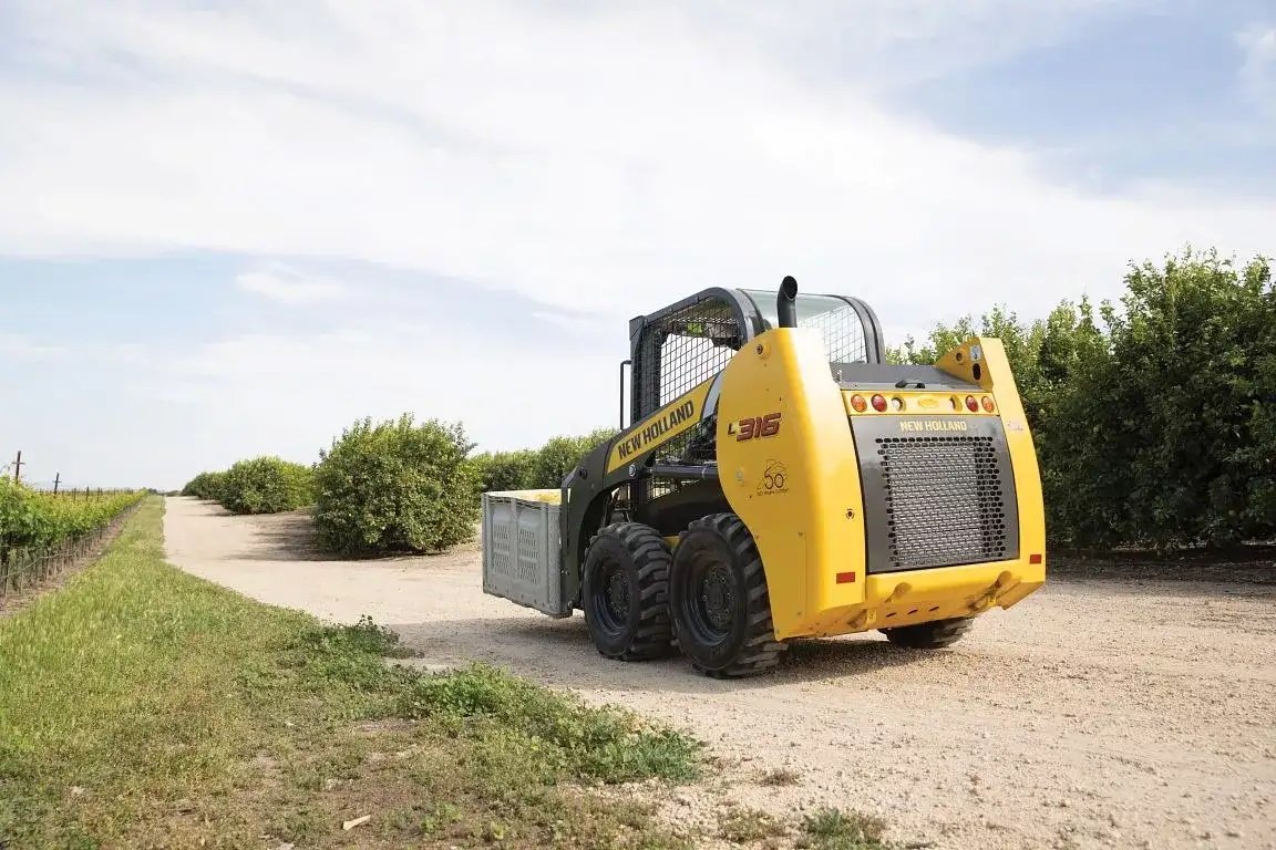New Holland Skid Steer Loaders L316