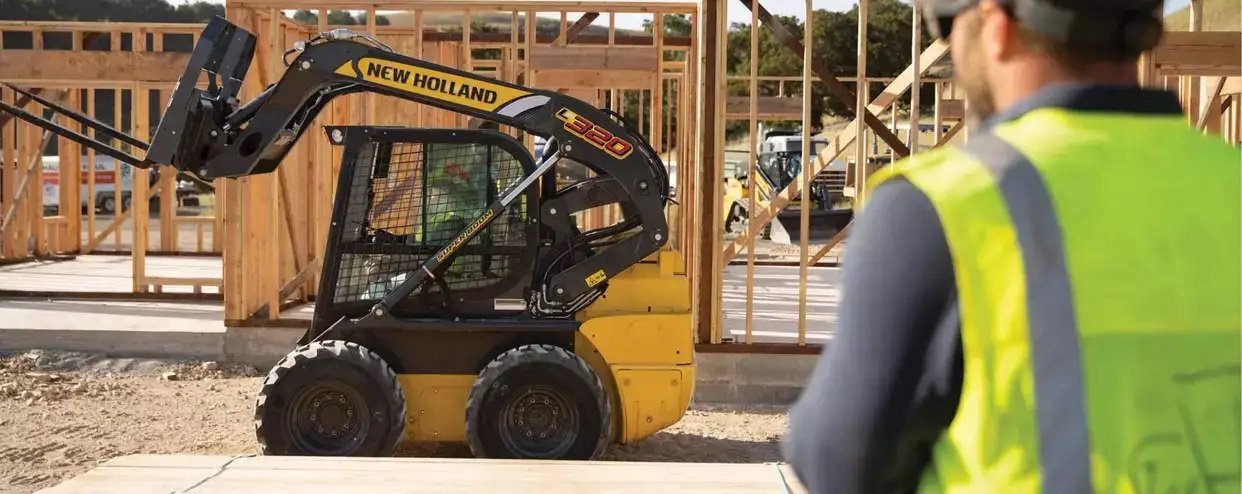 New Holland Skid Steer Loaders L320