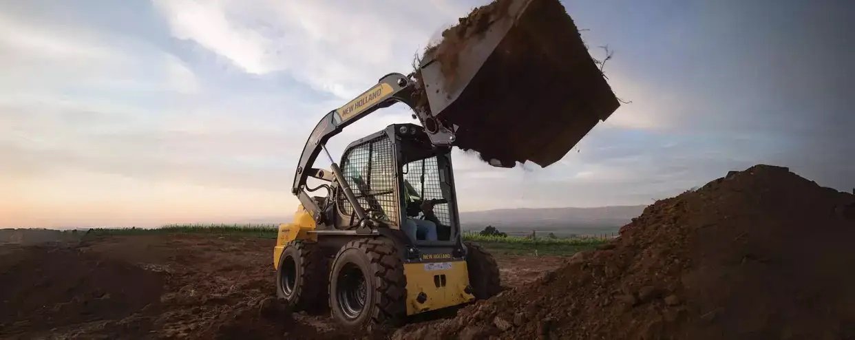 New Holland Skid Steer Loaders L328