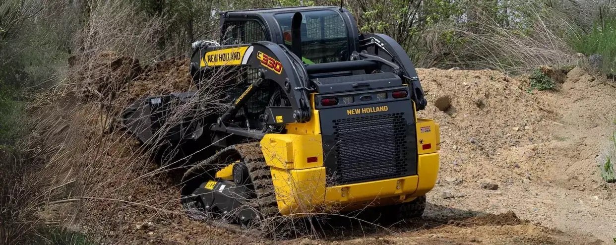 New Holland Compact Track Loaders C330