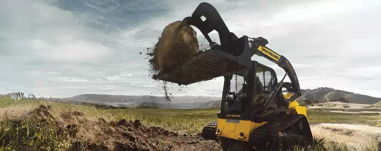 New Holland Compact Track Loaders C345