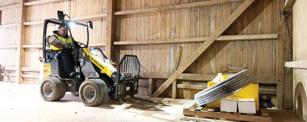 New Holland Small Articulated Loaders ML12 Telescopic