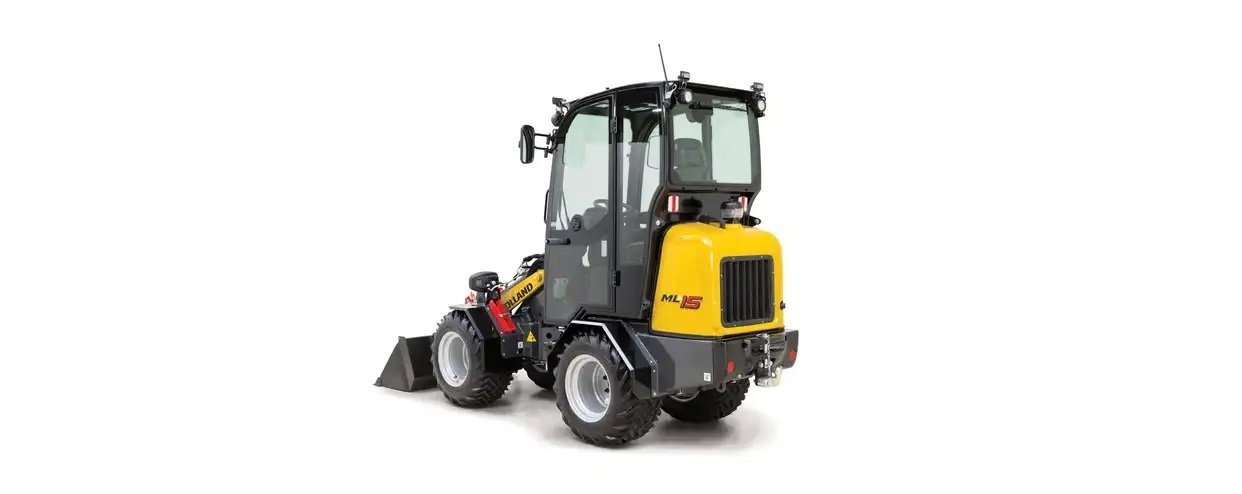 New Holland Small Articulated Loaders ML15